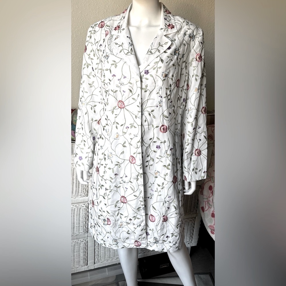Maggie Sweet Vintage Longline Coat Dainty Floral Multicolor Embroidered Size L